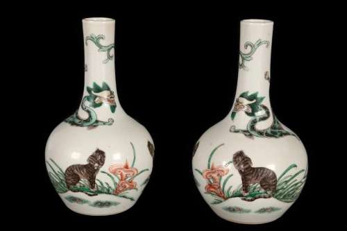 Good Pair of Chinese Qing Dynasty Famille Vert