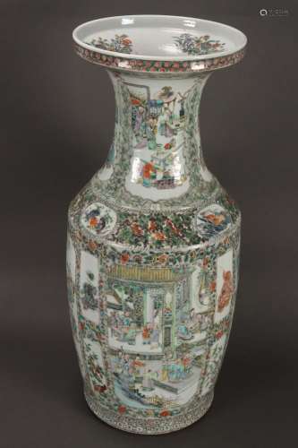 Large Chinese Qing Dynasty Famille Vert Porcelain