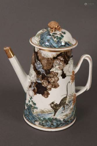 Interesting Chinese Qing Dynasty Porcelain Teapot,