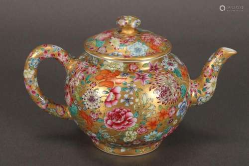 Chinese Porcelain Teapot,