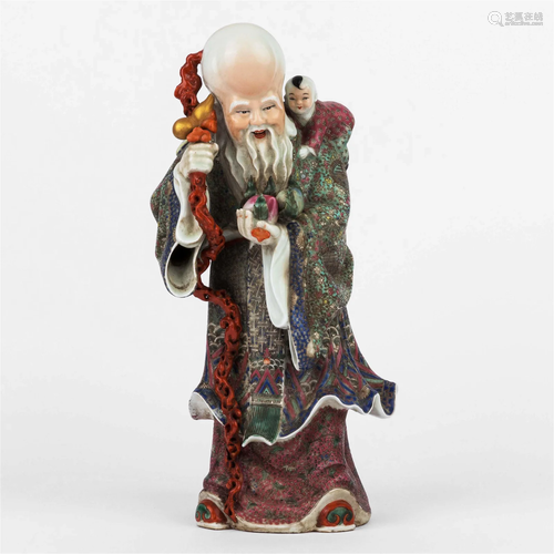 FAMILLE ROSE 'SHOU XING' FIGURE, REPUBLIC OF CHINA