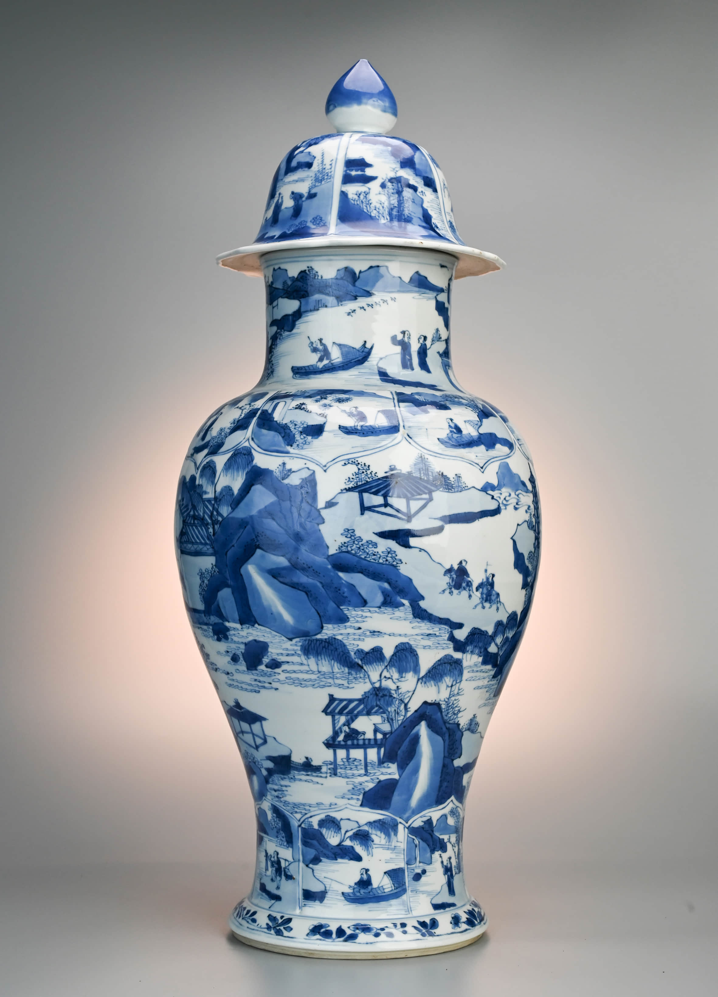 大清康熙年人物福寿魚尾瓶です景徳鎮 花瓶 現代工芸品 置物  装飾品