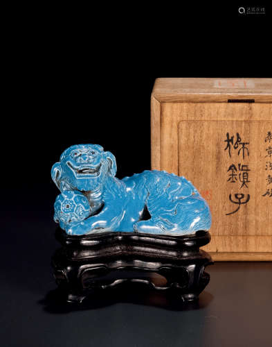 清 南京藍釉獅形擺件