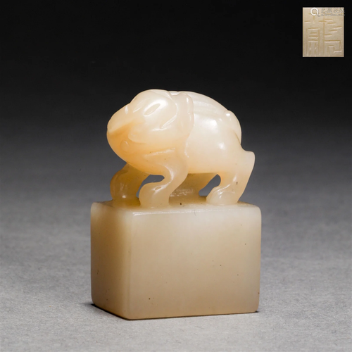 Qing Dynasty,Hetian Jade Beast Head Seal