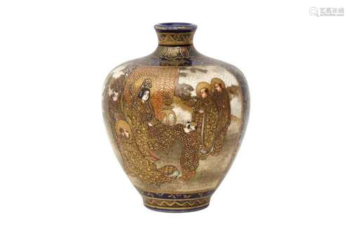 A SMALL JAPANESE VASE BY KINKOZAN. Meiji period. The tapered...