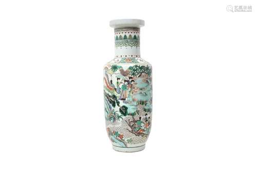 A CHINESE FAMILLE VERTE 'LADIES' ROULEAU VASE. The cylindric...