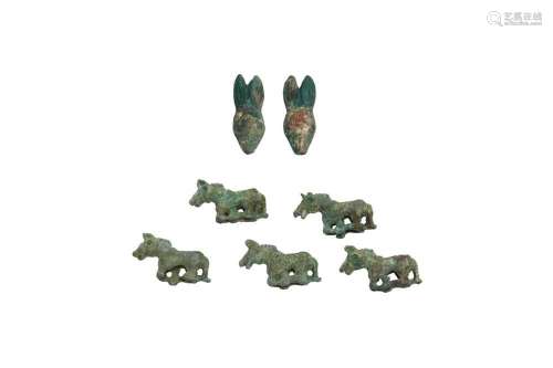 A PAIR OF CHINESE BRONZE 'RABBIT' HAT ORNAMENTS AND FIVE SMA...