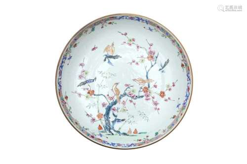 A CHINESE FAMILLE ROSE 'BIRDS' DISH