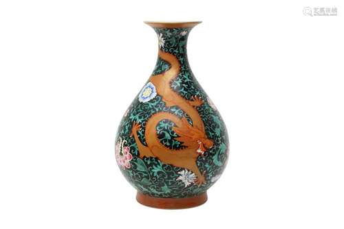 A CHINESE FAMILLE ROSE BLACK-GROUND 'DRAGONS' VASE, YUHUCHUN...