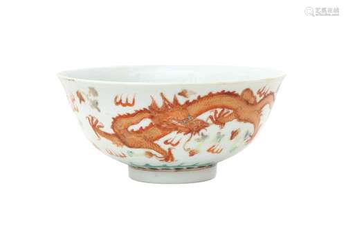 A CHINESE FAMILLE ROSE 'DRAGON' BOWL