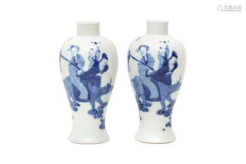 A PAIR OF CHINESE BLUE AND WHITE 'IMMORTALS' VASES