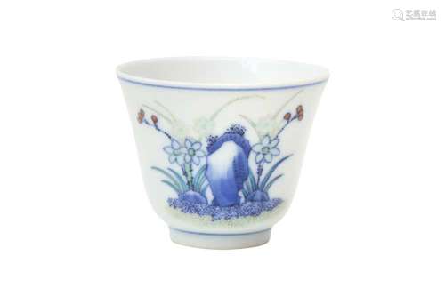 A CHINESE DOUCAI 'MONTH CUP'