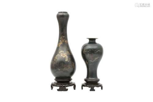 TWO CHINESE FUJIANESE LACQUER VASES