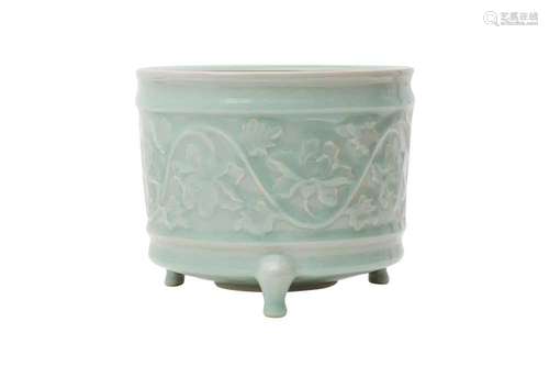 A CHINESE CELADON-GLAZED 'LOTUS' INCENSE BURNER