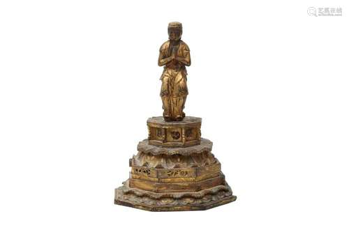 A JAPANESE GILT-WOOD BUDDHIST FIGURE