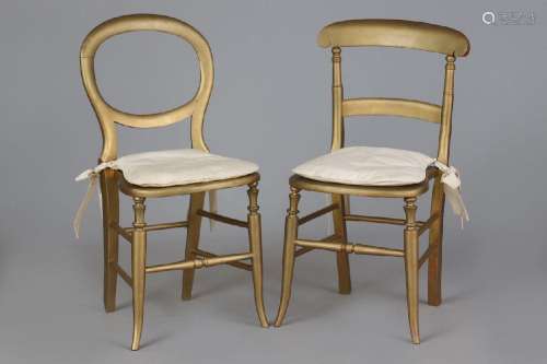 Paar ¨Schloss Stühle¨ des 19. Jahrhunderts