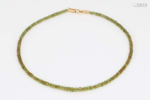 Juwelier KAY HAMBURG Peridot Collier