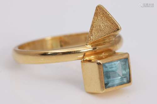 Moderner Aquamarin Ring