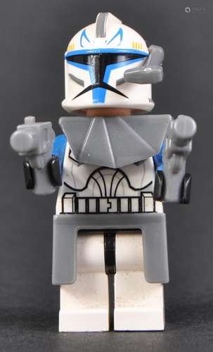 LEGO MINIFIGURE - STAR WARS - CLONE TROOPER CAPTAIN REX