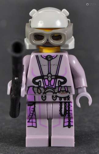 LEGO MINIFIGURE - STAR WARS - ZAM WESELL