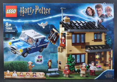 LEGO SET - HARRY POTTER - 75968 - 4 PRIVET DRIVE