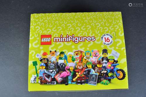 LEGO MINIFIGURES - SERIES 19 - EX - SHOP STOCK