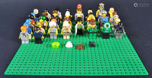 LEGO MINIFIGURES - COLLECTION OF ASSORTED LEGO MINIFIGURES