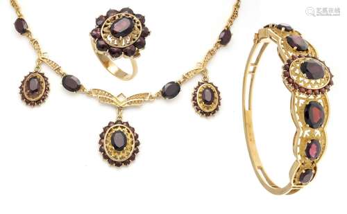 3-piece garnet set GG 585/000