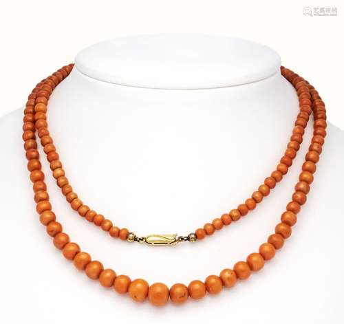 Coral necklace with clasp GG 5