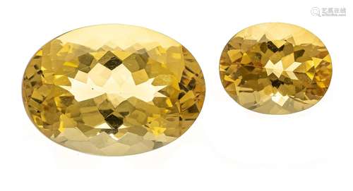 Goldberyls 2 x oval faceted, 1