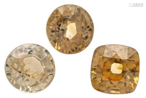 Set of 3 yellow-brown faceted