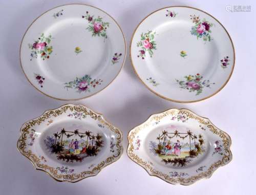 FOUR EARLY 19TH CENTURY ENGLISH PORCELAIN DESSERT WARES pain...