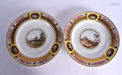A VERY RARE PAIR OF 19TH CENTURY RUSSIAN IMPERIAL PORCELAIN ...