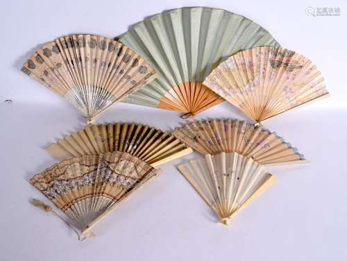 A COLLECTION OF VINTAGE FANS. (qty)