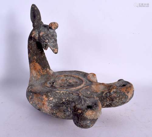 AN EARLY EUROPEAN POTTERY BIRD HEAD OIL LAMP After the Antiq...