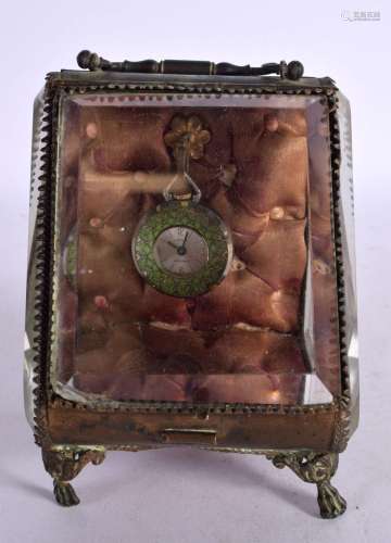 AN EARLY 20TH CENTURY FRENCH GILT METAL POCKET WATCH HOLDER....
