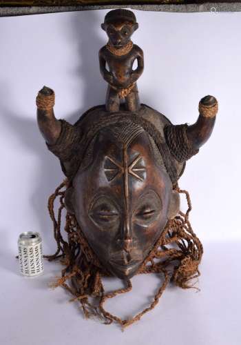 A LARGE EARLY 20TH CENTURY AFRICAN TRIBAL CARVED HARDWOOD MA...