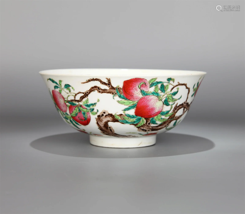 A LARGE FAMILLE ROSE LONGEVITY PEACH PATTERN BOWL