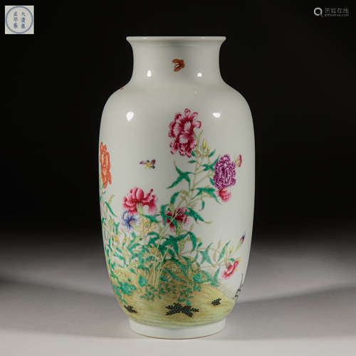 Qing Dynasty of China,Yongzheng Famille Rose Vase