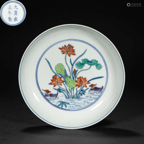 CHINESE DOUCAI PLATE, QING DYNASTY