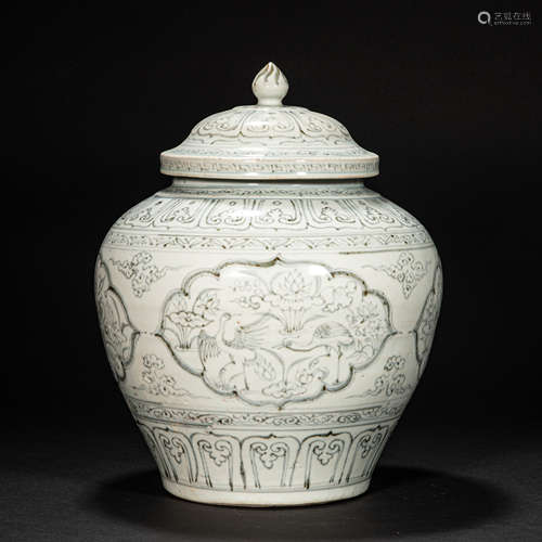 CHINESE BLUE AND WHITE LID JAR, YUAN DYNASTY