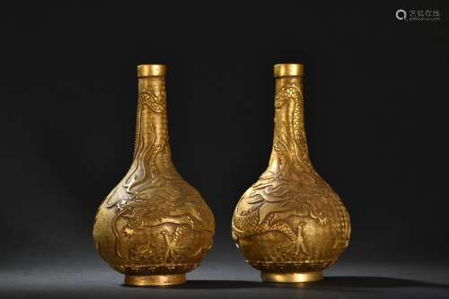 Yongzhen Period of Chinese Qing Dynasty -Red Painted Gold La...