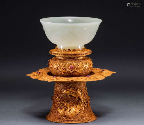 Chinese Hetian jade tea cup