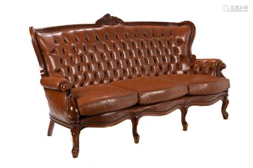 TUFTED LEATHER UPHOLSTERED SETTEE