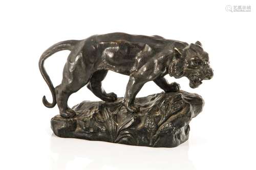 BRONZE OF A TIGER AFTER H. TREMO