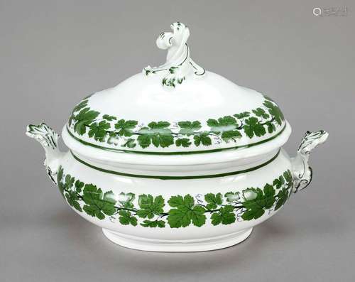 Oval lidded tureen, Meissen, mark 1