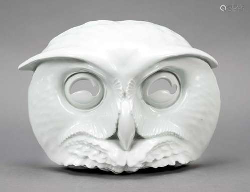 Eagle owl mask, Meissen, mark 1924-