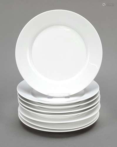 Eight starter or dessert plates, KP