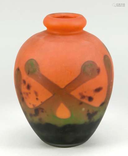 Vase, France, 1st half of the 20th