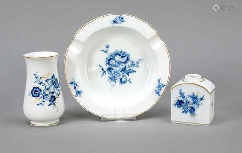 Set of three pieces, Meissen, marks